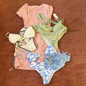 BRAND NEW- tags/liners set of three bikinis!